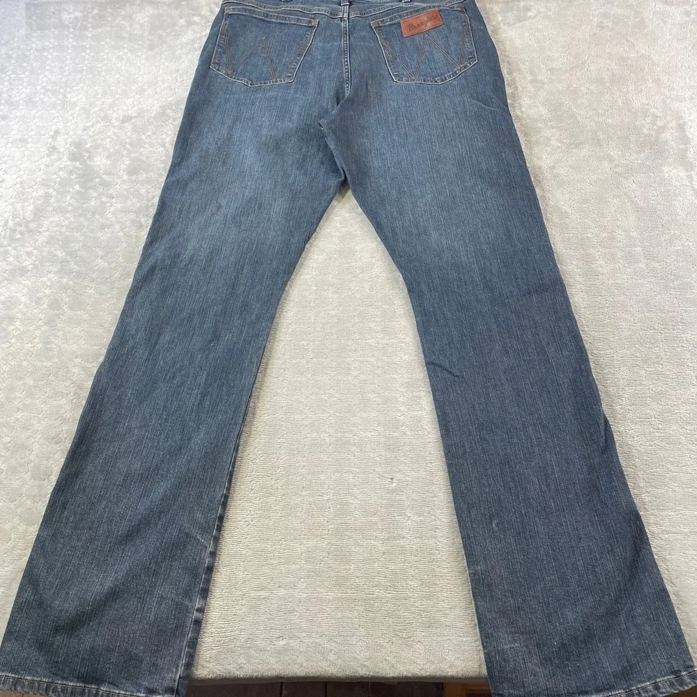 Wrangler measurements waist